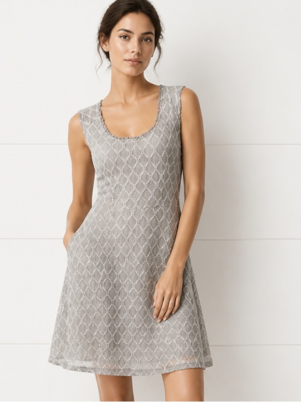 MYSTREE Dress Boho Scoop Crocheted Lace Lined Gray Ivory Sleeveless